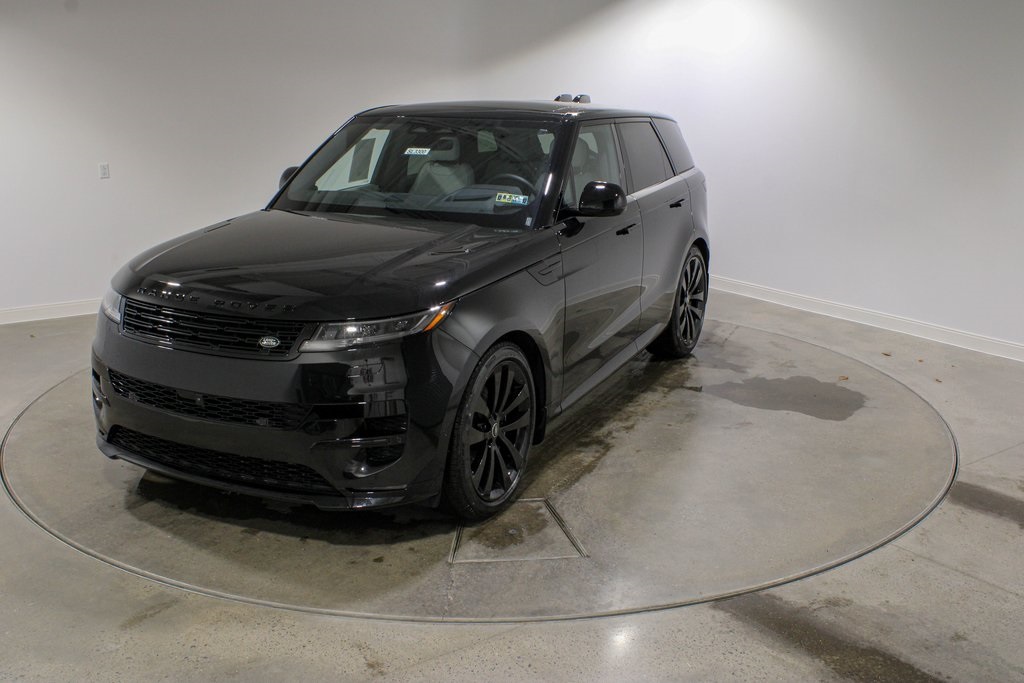 2025 Land Rover Range Rover Sport Dynamic SE's photo