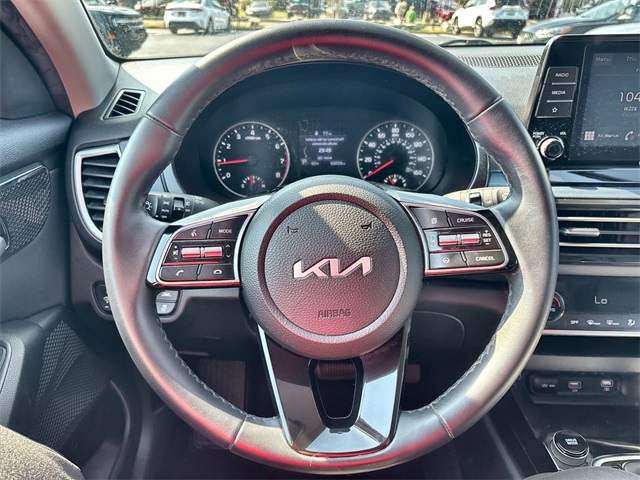 2023 Kia Seltos S photo 11