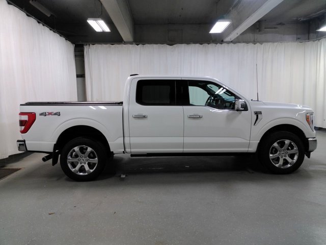 2023 Ford F-150 XL photo 2