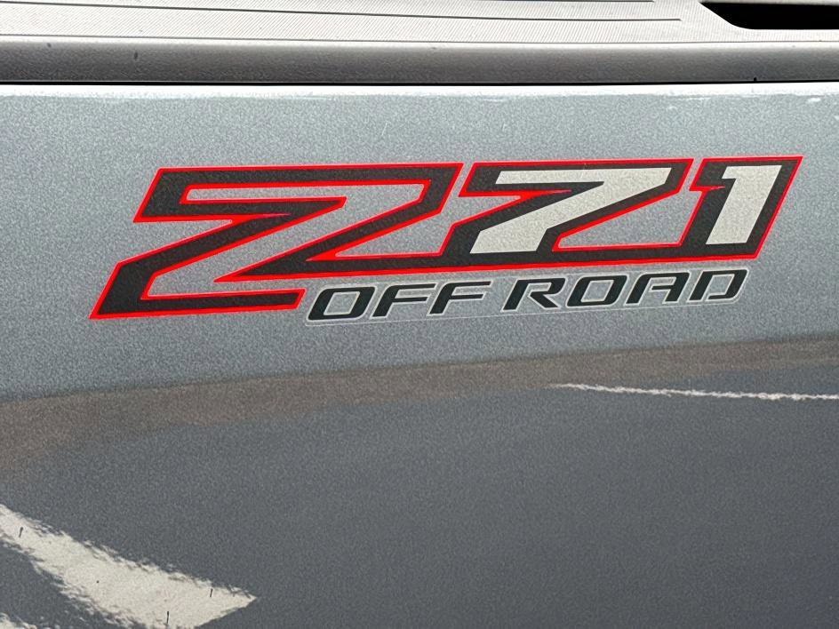 2022 Chevrolet Colorado Z71 photo 10