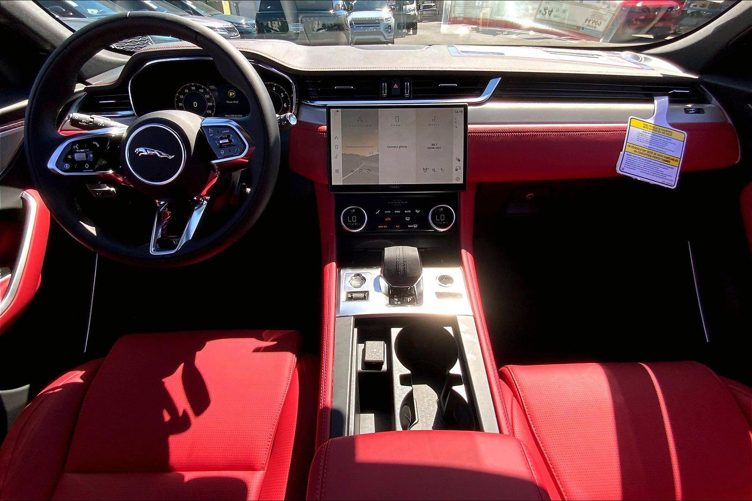 2026 Jaguar F-PACE P250 R-Dynamic S photo 5