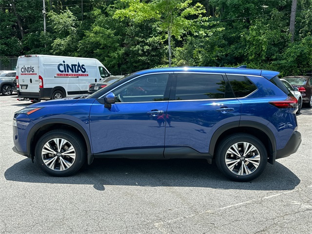 2021 Nissan Rogue SV photo 4