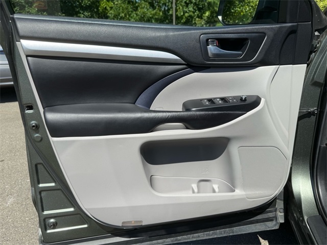 2018 Toyota Highlander XLE photo 3