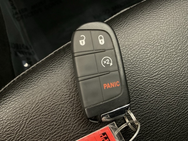 Used 2024 White Jeep Limited image 27