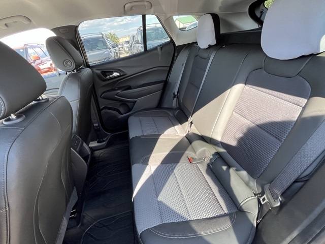 2024 Chevrolet Trax LT photo 23