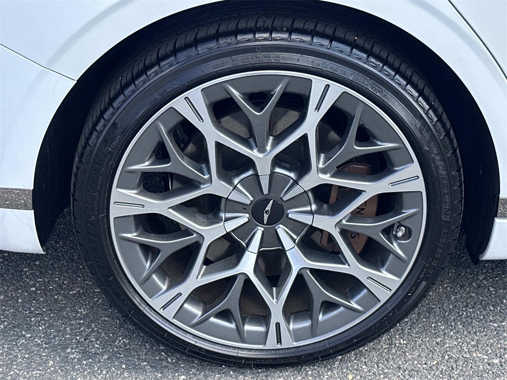 2023 Genesis G90 3.5T E-Supercharger photo 11