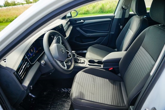 2025 Volkswagen Jetta 1.5T S photo 7