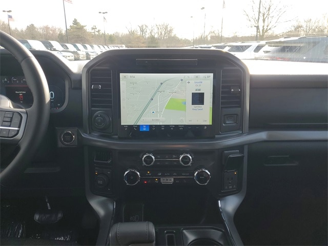 2025 Ford F-150 XLT photo 25