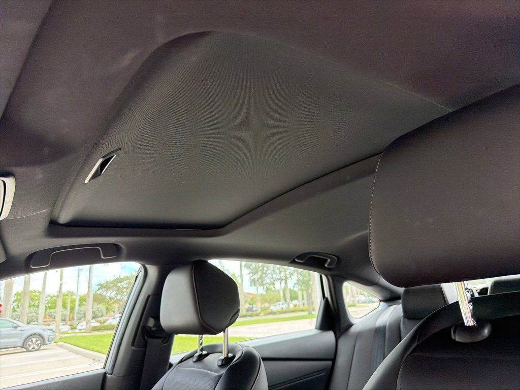 2023 Honda Accord Hybrid Sport-L photo 3