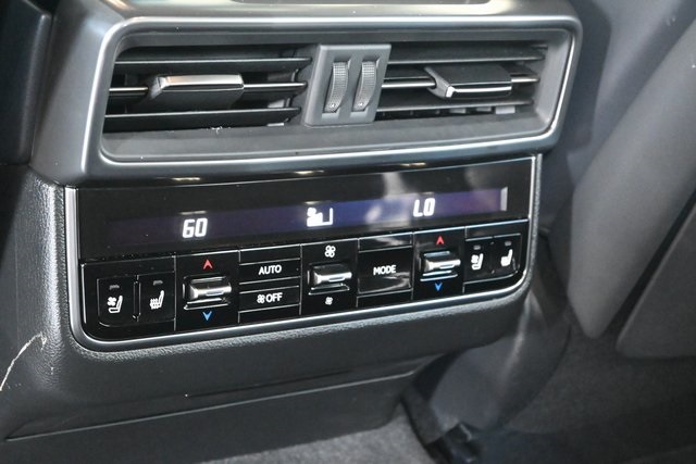 2024 Lexus LX 600 F SPORT photo 22