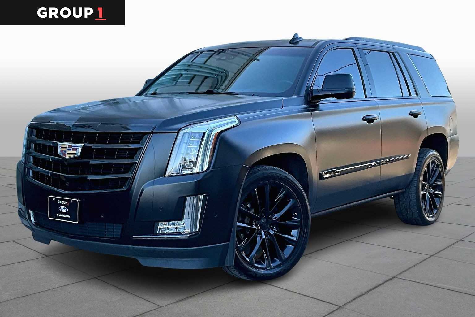 2020 Cadillac Escalade Luxury's photo