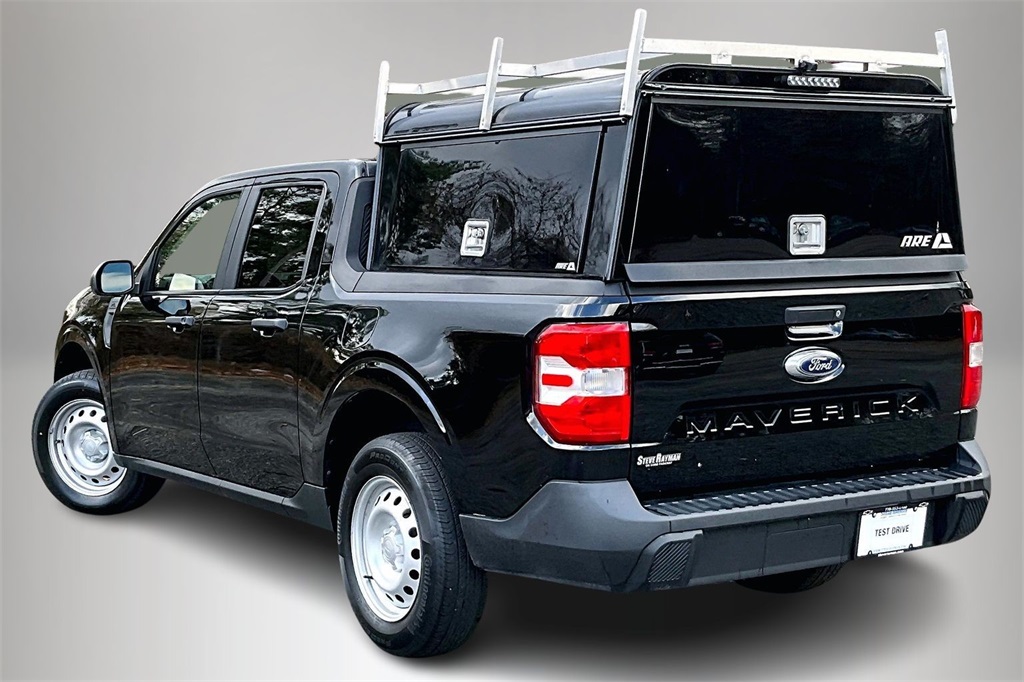 2022 Ford Maverick XL photo 3