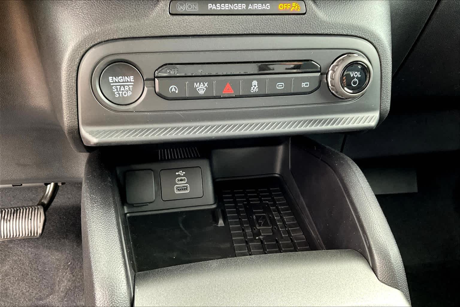 2025 Ford Bronco Sport Outer Banks photo 16