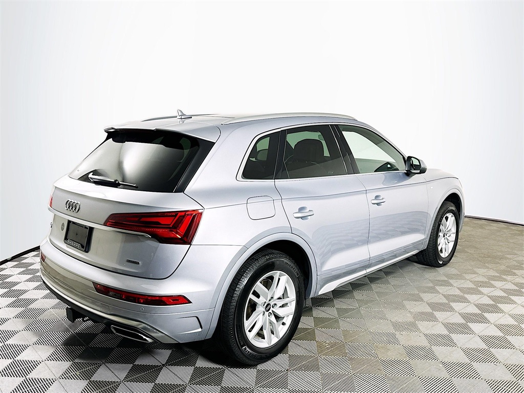 2022 Audi Q5 45 S line Premium photo 5