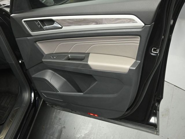 2022 VOLKSWAGEN ATLAS CROSS SPORT - Image 28