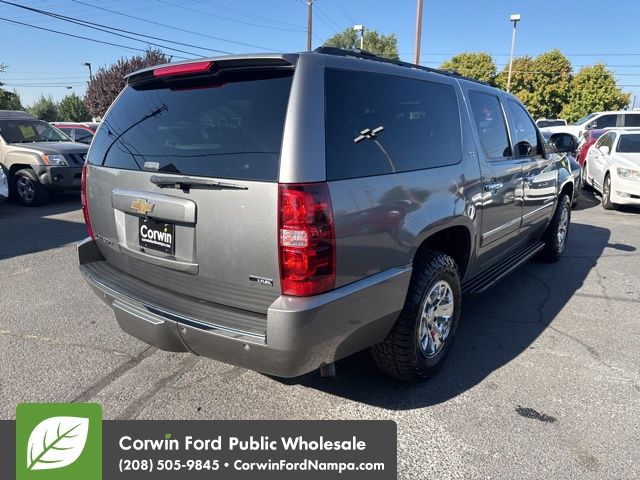 2009 Chevrolet Suburban 1500 LTZ photo 5