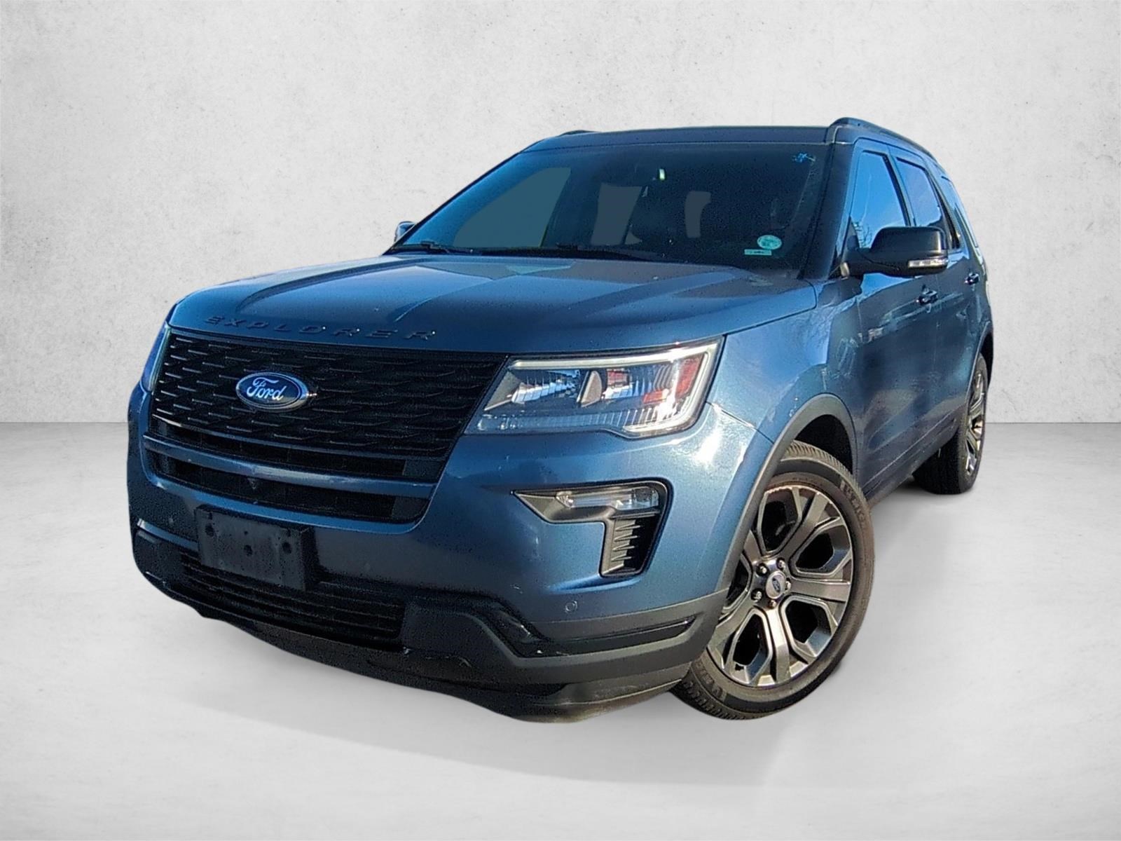 2018 Ford Explorer Sport's photo
