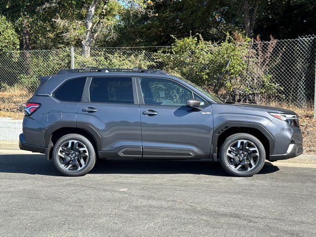 2025 Subaru Forester Limited photo 3