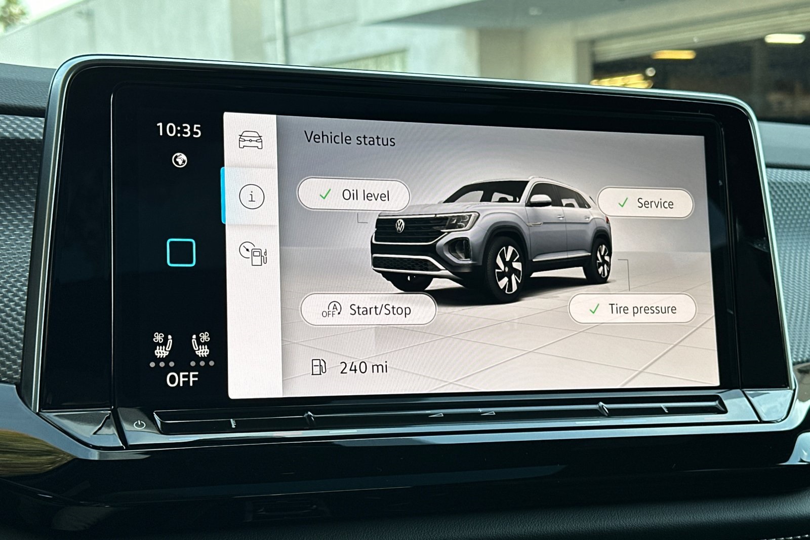 2025 Volkswagen Atlas Cross Sport SEL R-Line photo 15