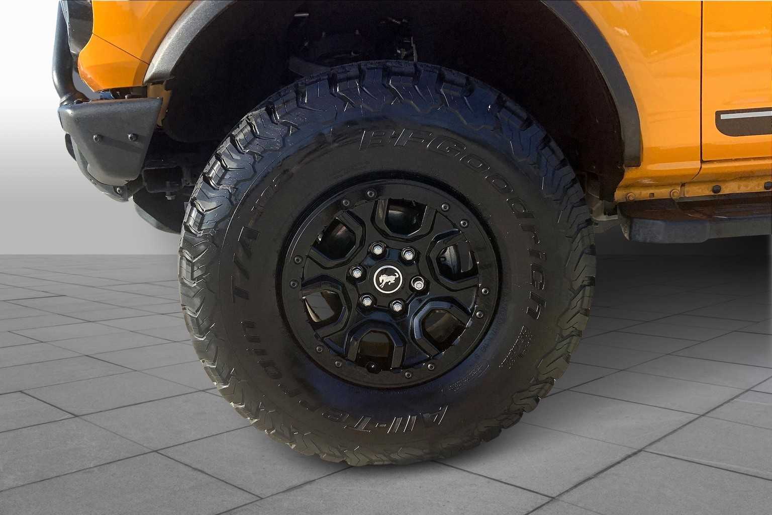 2021 Ford Bronco First Edition photo 10