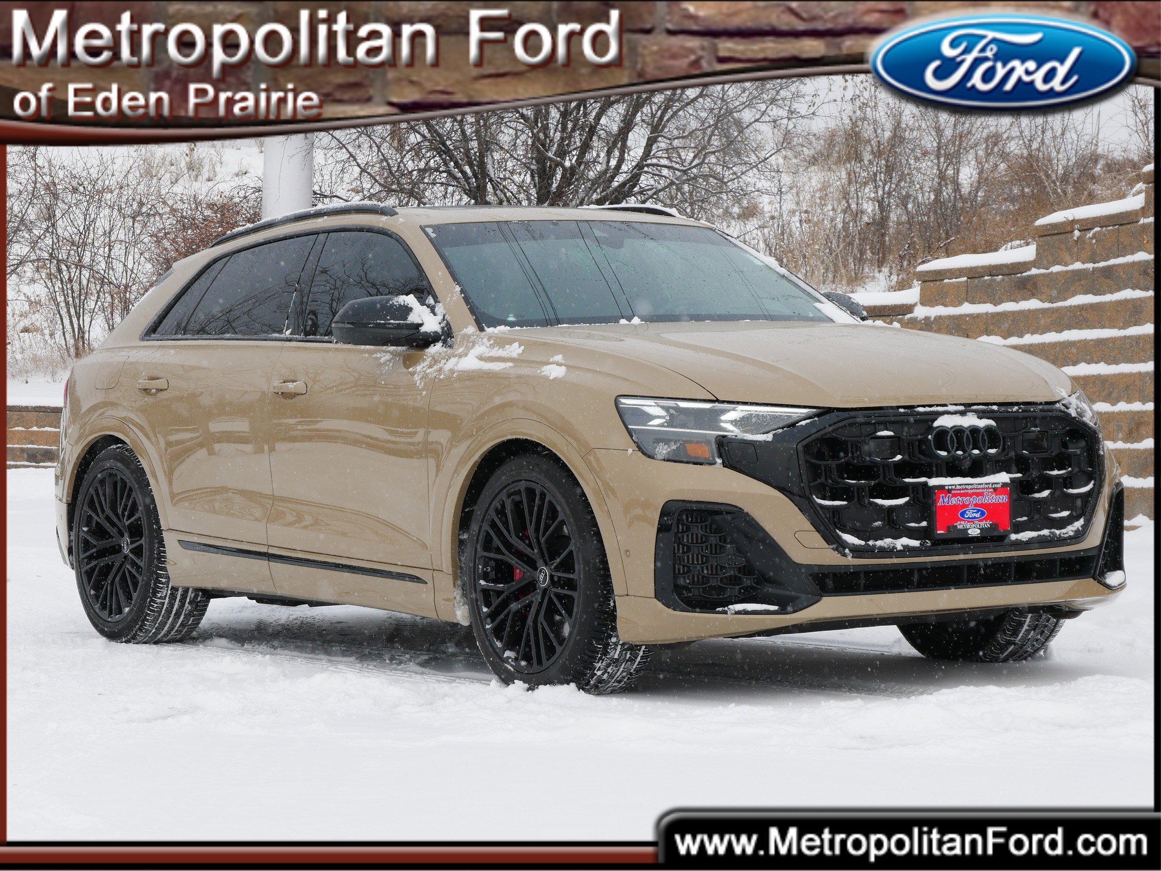 2024 Audi SQ8 Prestige's photo