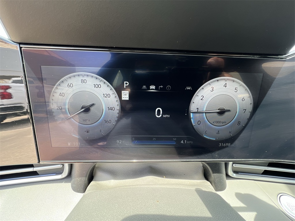 2024 Hyundai Elantra SEL photo 20