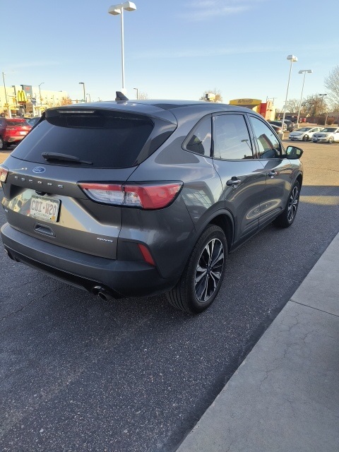 2021 Ford Escape SE photo 4