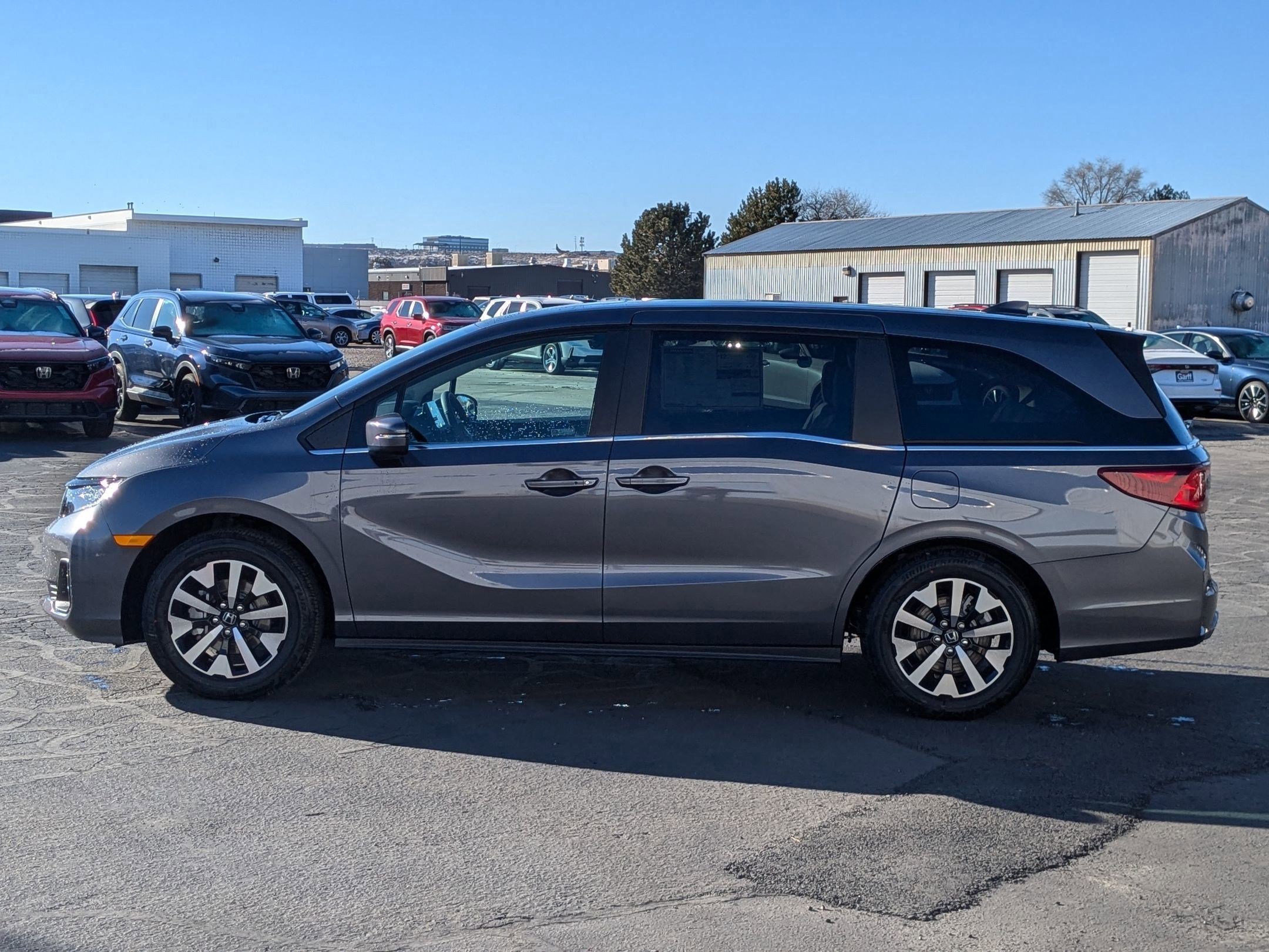 2026 Honda Odyssey EX-L photo 6