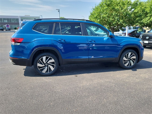 2025 Volkswagen Atlas SE Technology photo 4