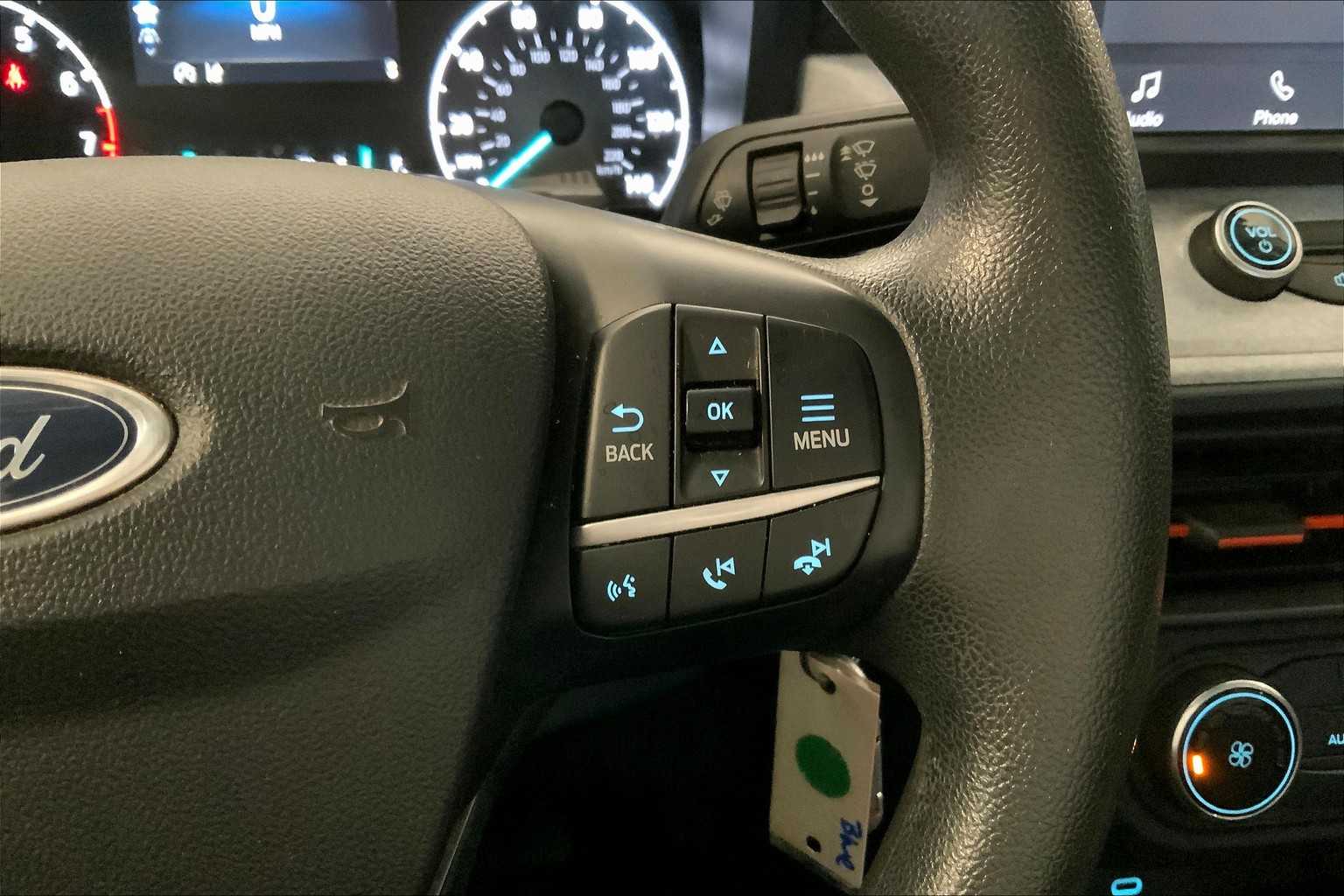 2022 Ford Maverick XLT photo 23