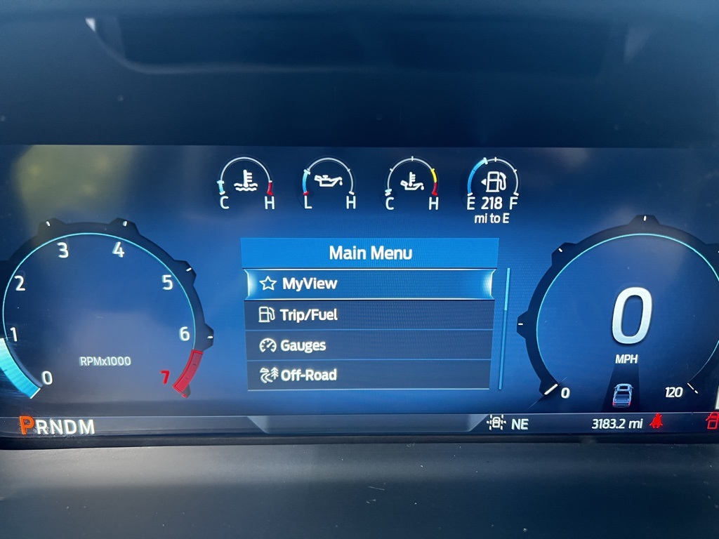 2025 Ford F-150 XLT photo 8