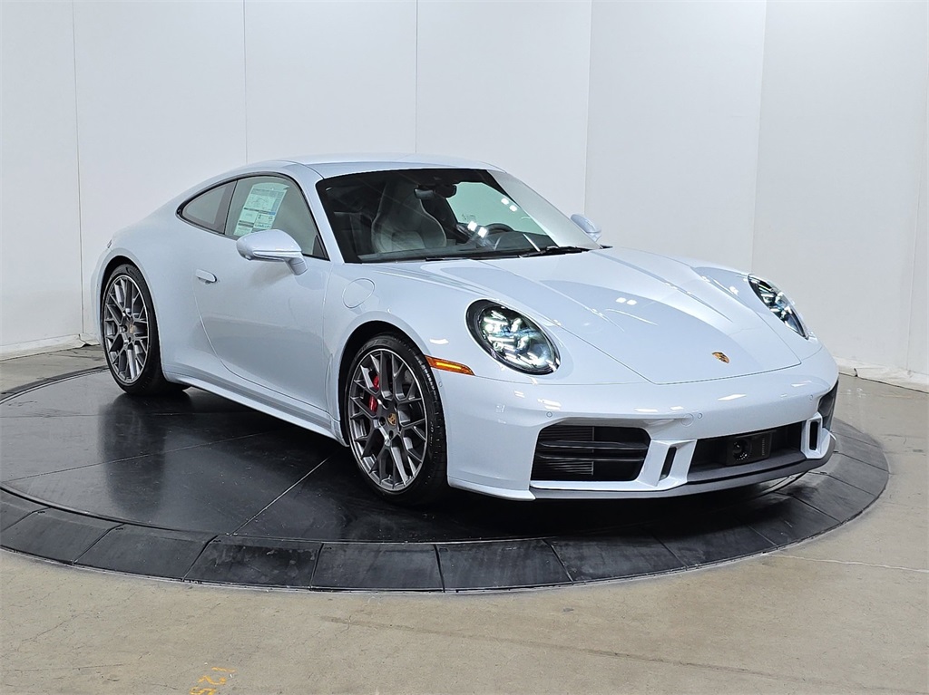 2025 Porsche 911 S photo 3