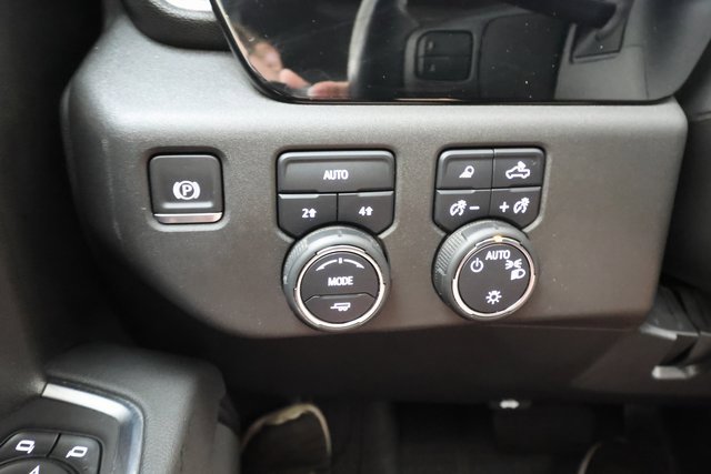 2022 Chevrolet Silverado 1500 LT photo 21