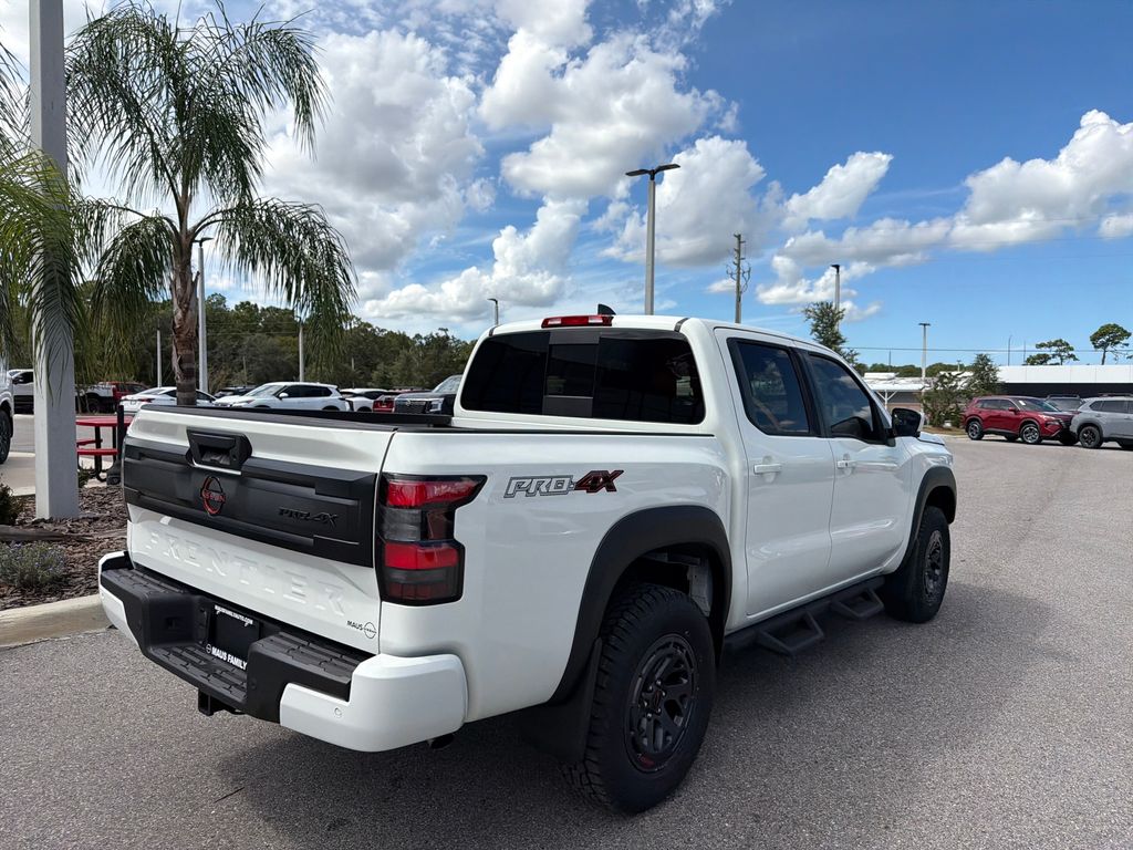 2026 Nissan Frontier PRO-4X photo 5