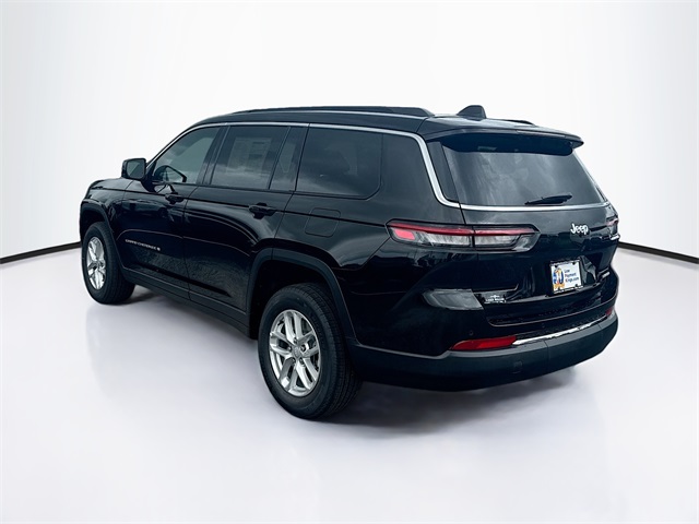 2025 Jeep Grand Cherokee Laredo X photo 3