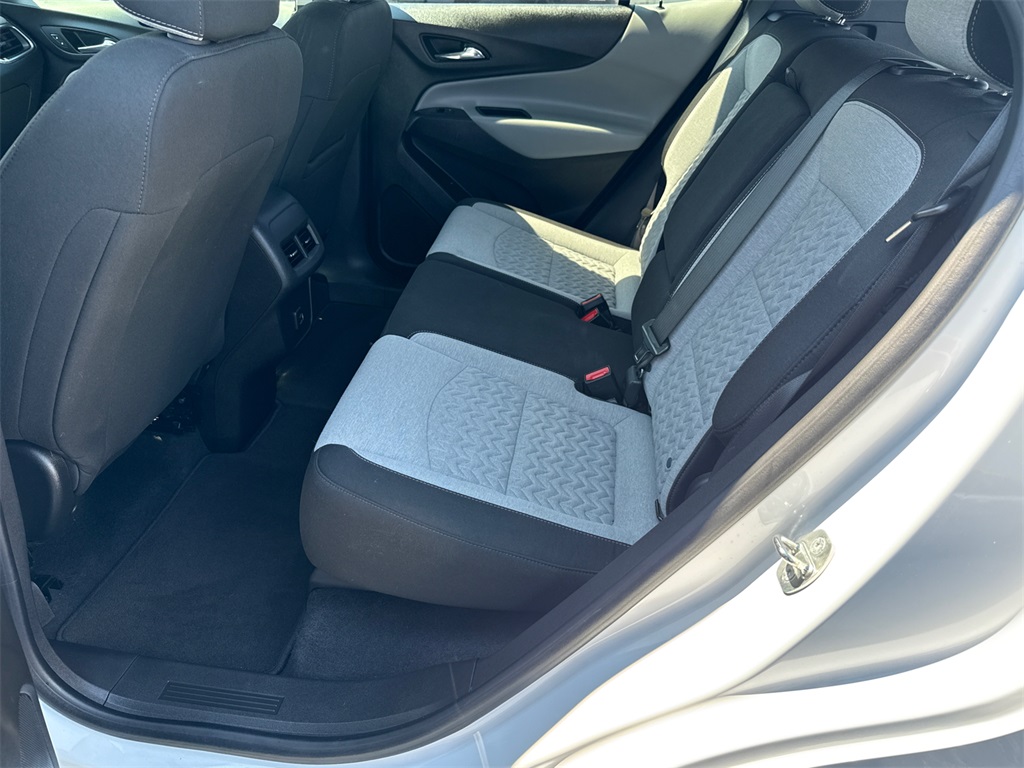 2023 Chevrolet Equinox LS photo 19