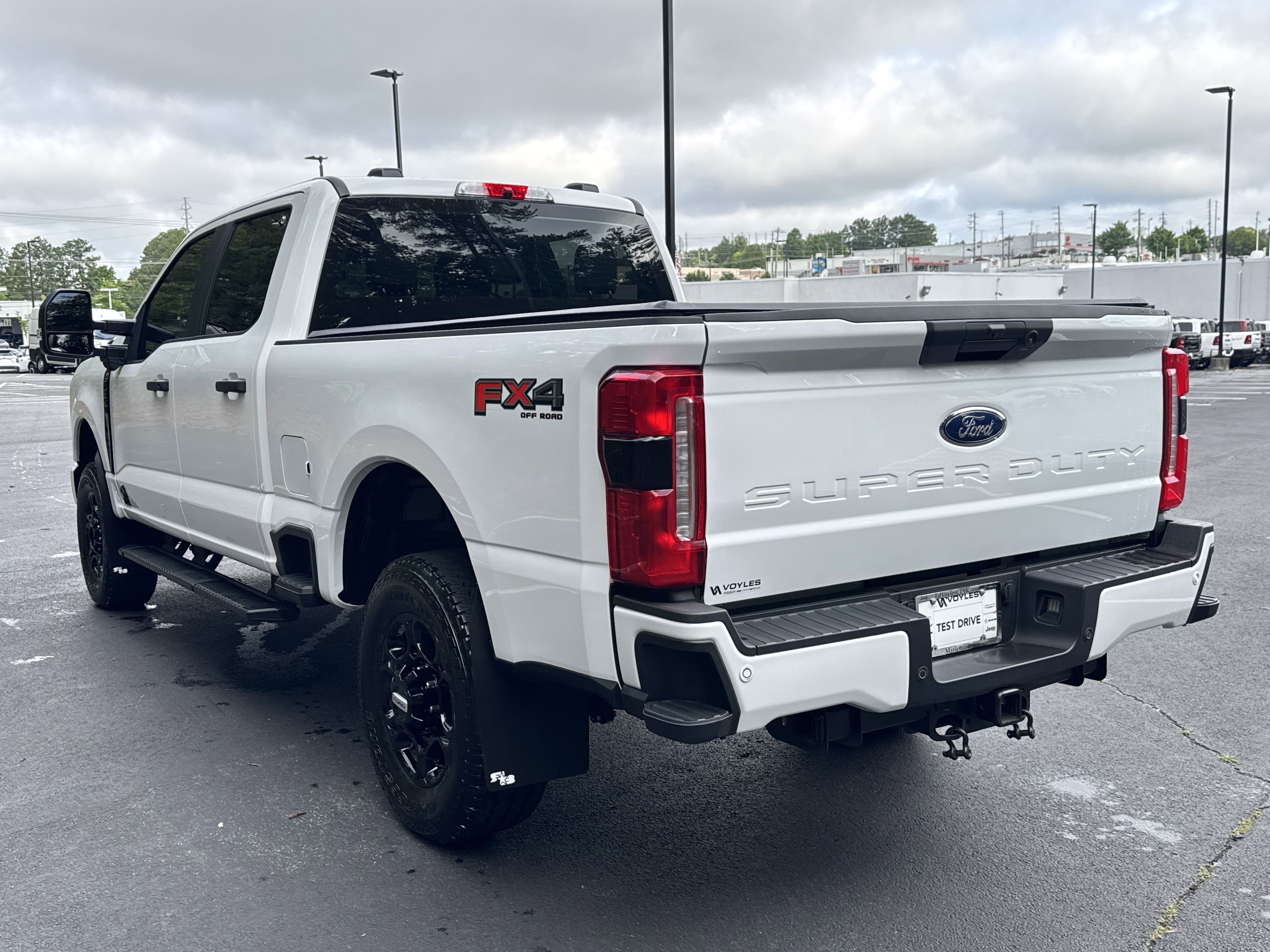 2024 Ford F-350 XL photo 4