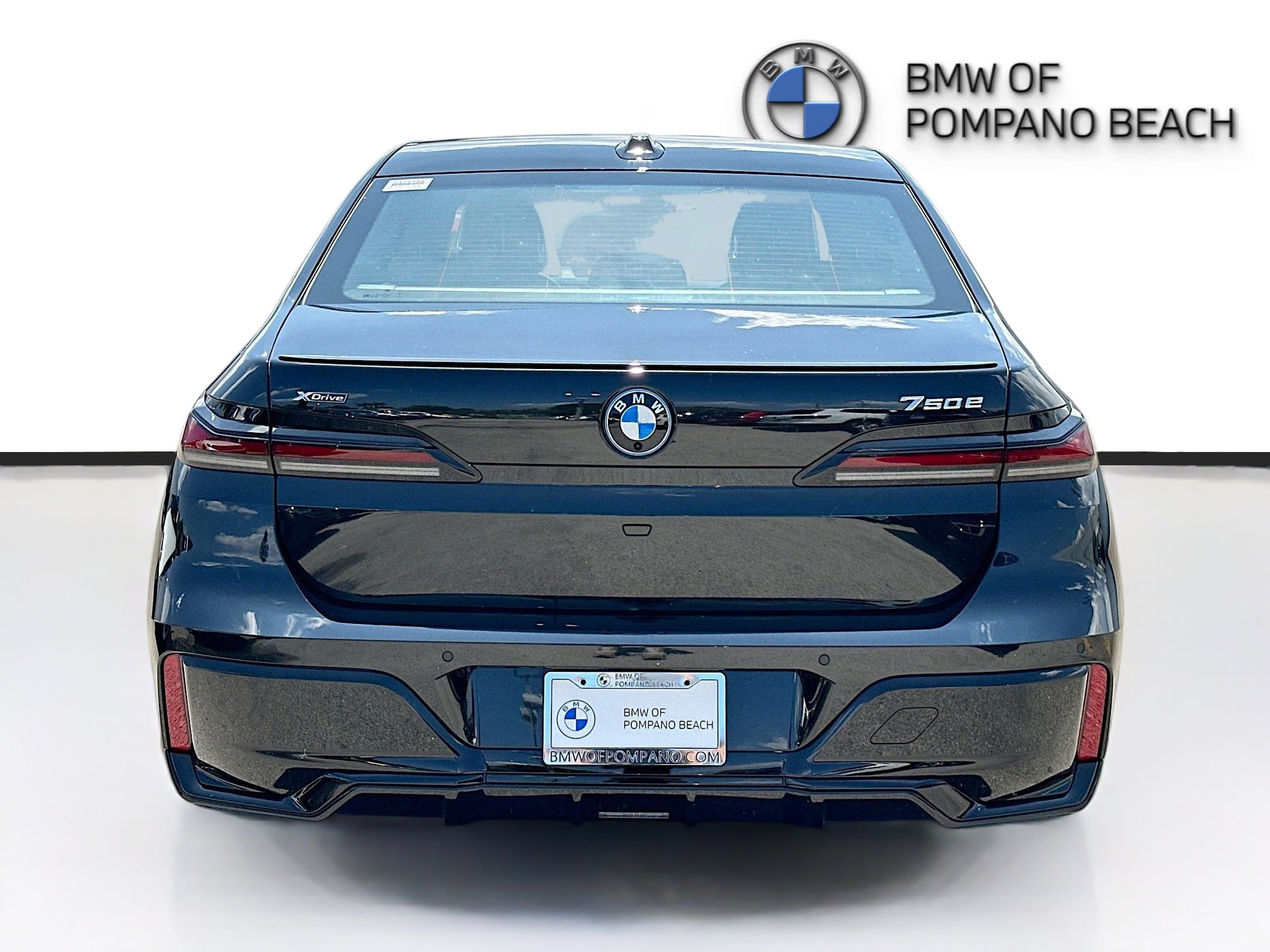 2025 Bmw 750e photo 5