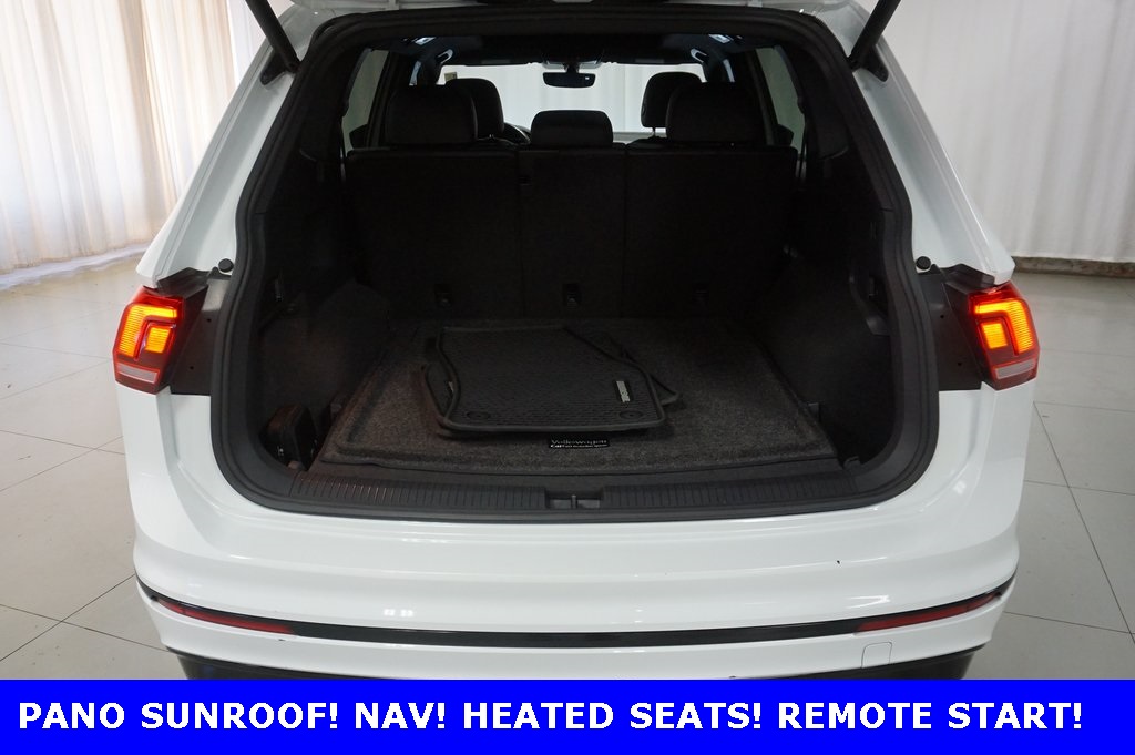 2019 Volkswagen Tiguan SEL R-Line photo 21