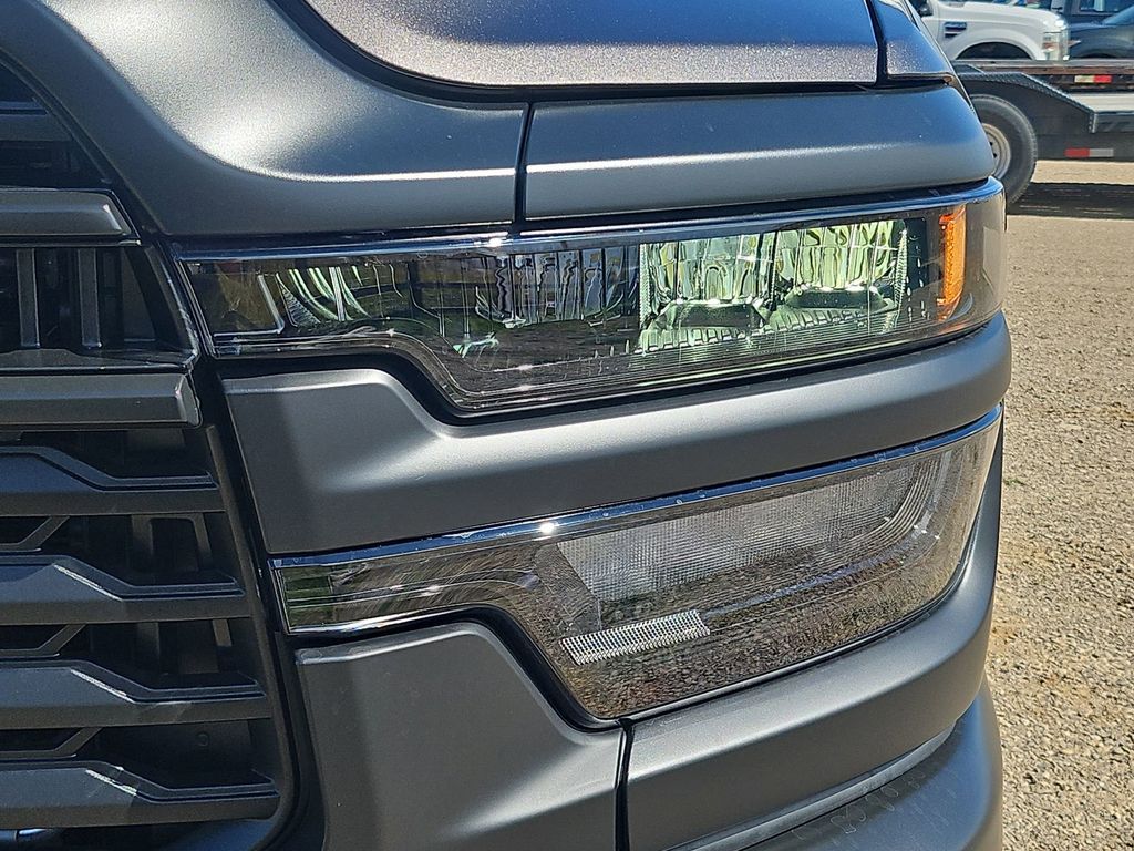 2026 Ram 3500 Tradesman photo 17