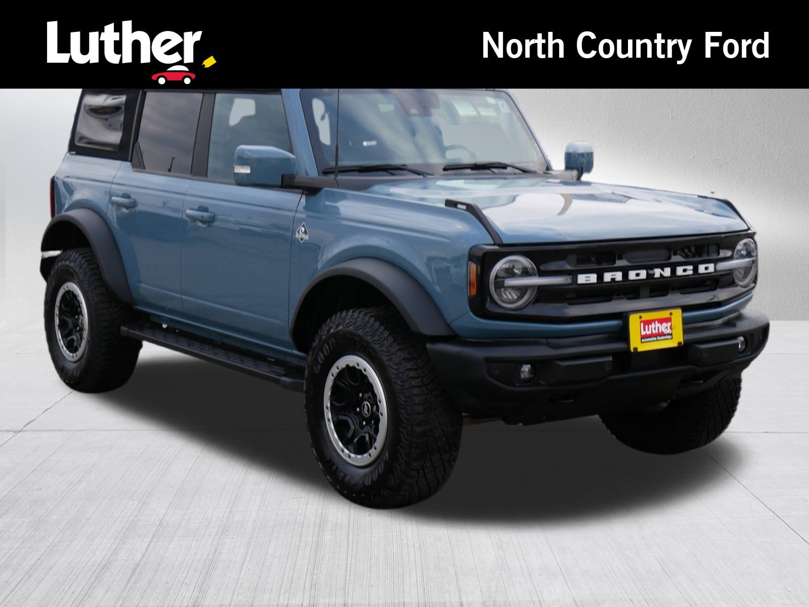 2021 Ford Bronco 4-Door Outer Banks's photo