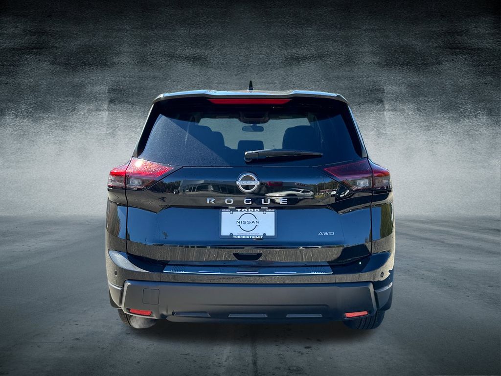 2026 Nissan Rogue SV photo 3