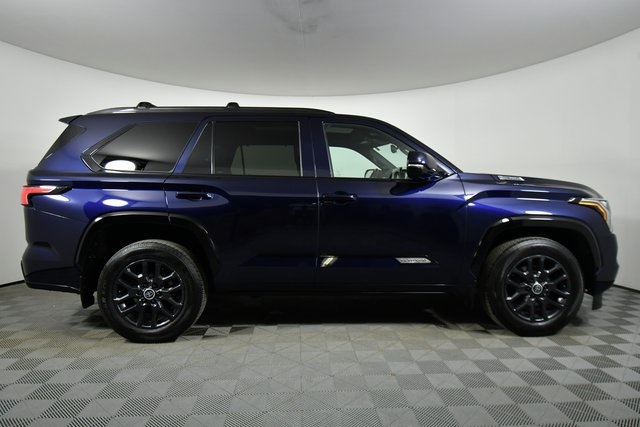 2024 Toyota Sequoia Platinum photo 8