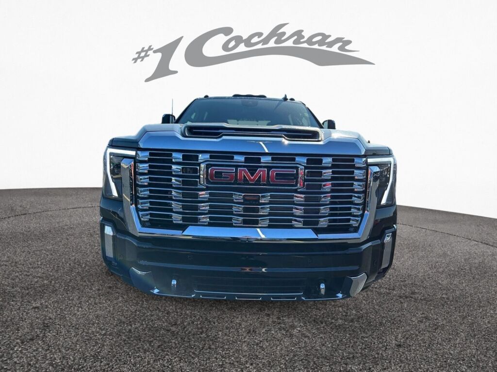 2025 Gmc Sierra 3500 HD Denali photo 2