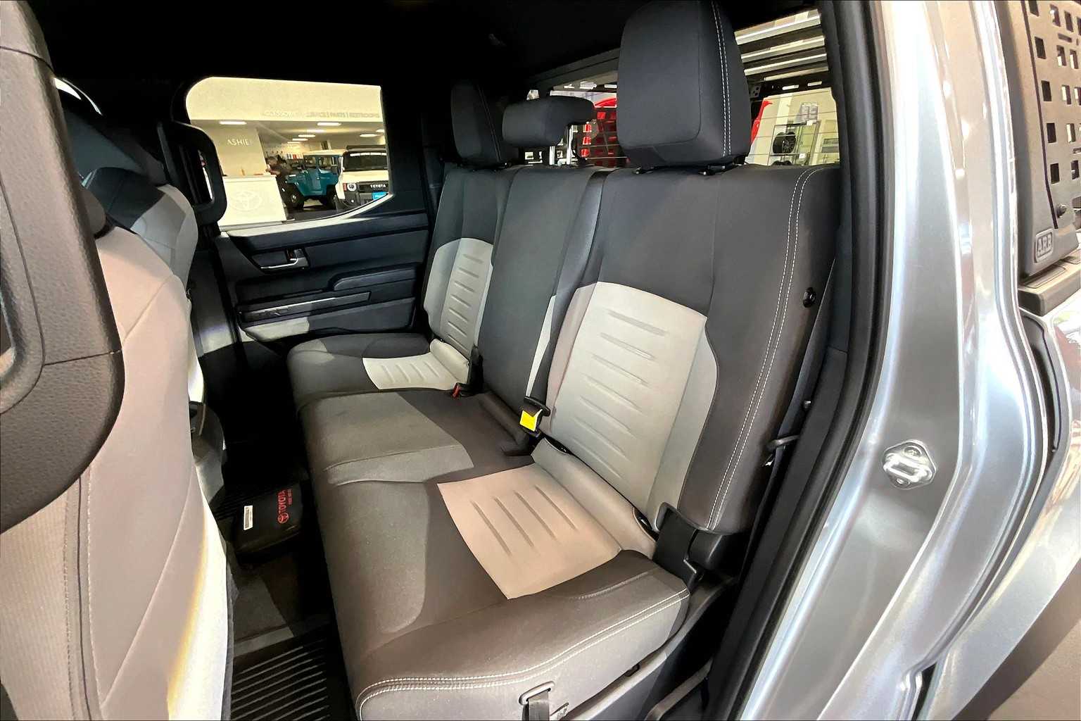 2025 Toyota Tacoma TRD Off-Road 4x4 Double Cab photo 13