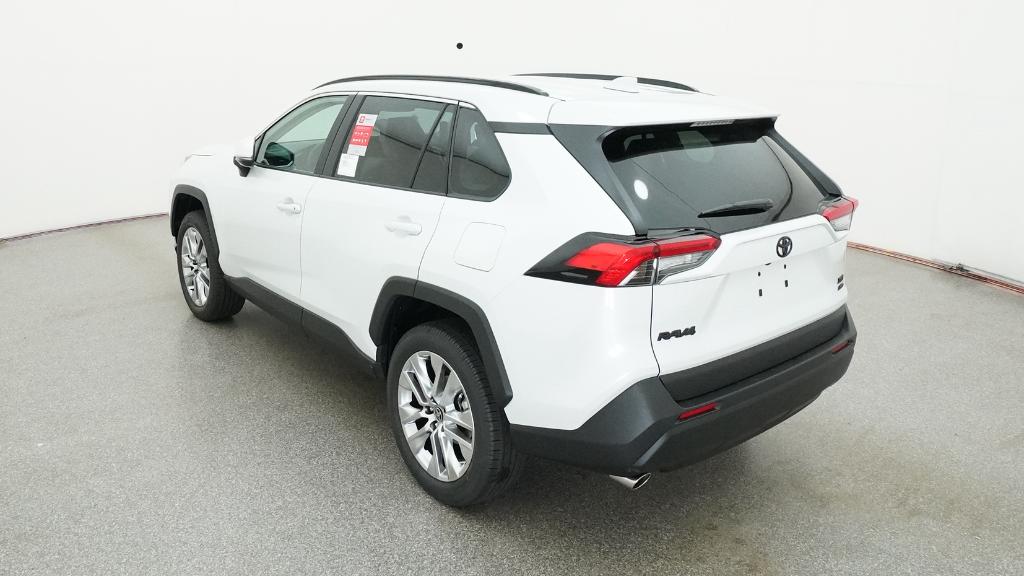 2025 Toyota RAV4 XLE Premium photo 14