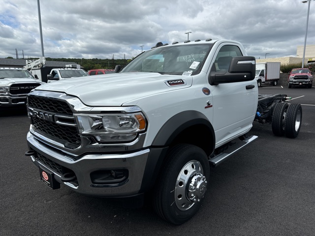 2024 Ram 5500 Tradesman photo 6