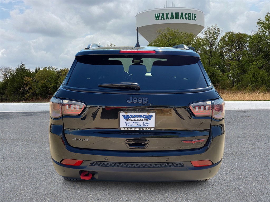 2024 Jeep Compass Trailhawk photo 4