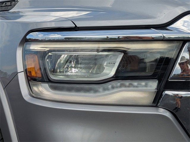 2019 Ram 1500 Laramie photo 9