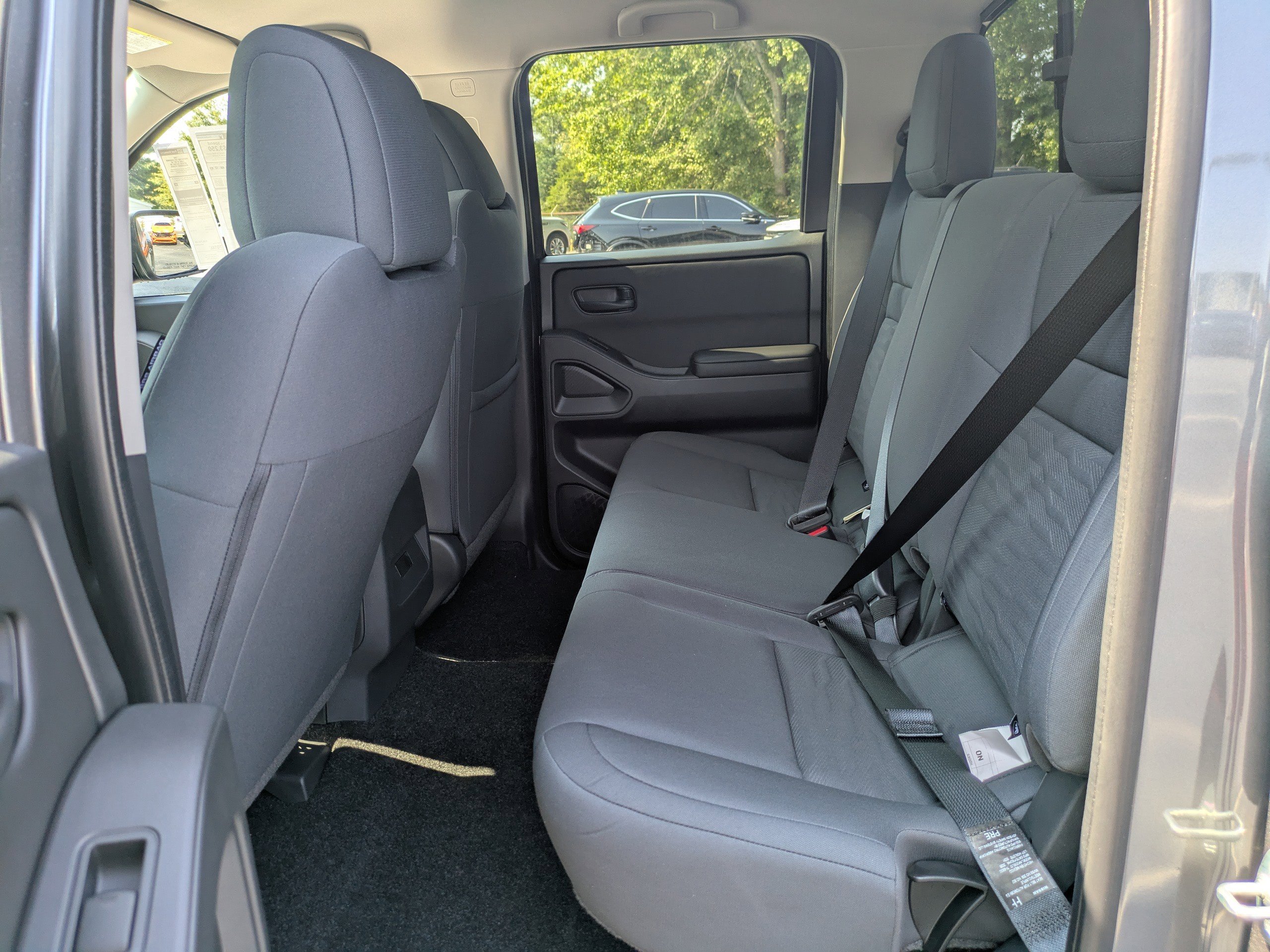 2026 Nissan Frontier S photo 4